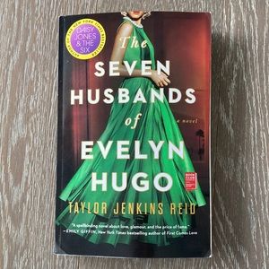 The Seven Husbands of Evelyn Hugo by Taylor Jenkins Reid